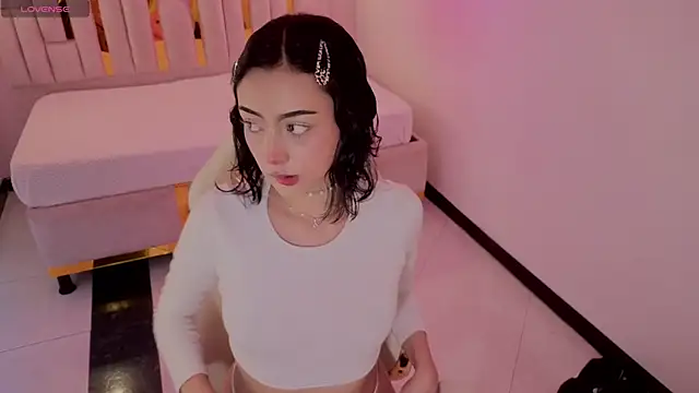 Crystall sweett online show from 11/28/25, 06:54