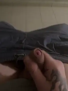 Snapshot of to_chto_nuzhno chatting on 12/20/25, 02:07 to chto nuzhno online show from 12/20/25, 02:07