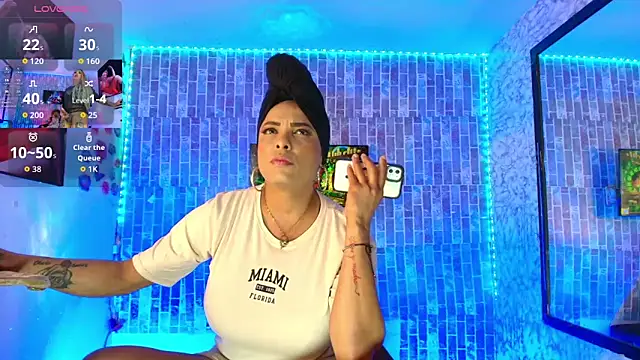 TAYLOR S7 online show from 03/10/26, 09:20