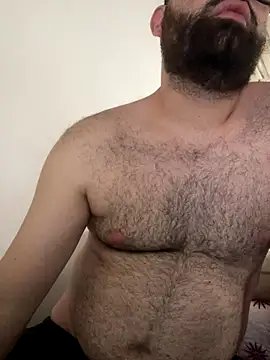 Snapshot of julianlondo111 chatting on 12/16/25, 08:58 julianlondo111 online show from 12/16/25, 08:58