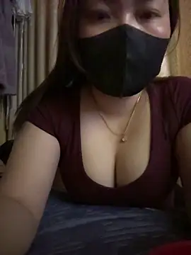 Thythy68 online show from 11/28/25, 04:48