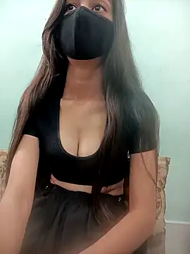 Sanaya 00 online show from 11/14/25, 06:45