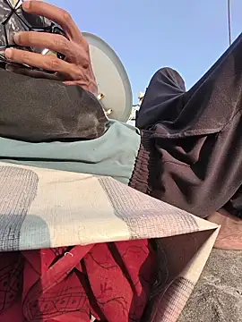 Ritik143jhil online show from 02/09/26, 11:36