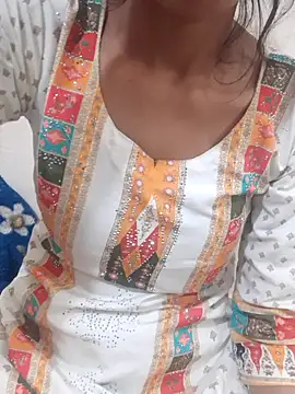 Asha devi90 online show from 03/11/26, 04:24