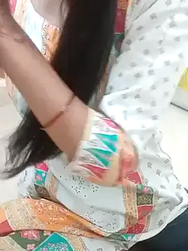 Asha devi90 online show from 04/18/26, 07:18