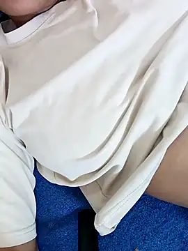 Asha devi90 online show from 04/21/26, 05:39