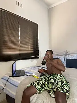 Boytoy BigD online show from 11/24/25, 08:14