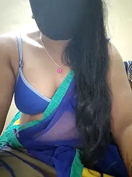 Snapshot of mahalaxmi_teluguammai chatting on 11/20/25, 05:34 mahalaxmi teluguammai online show from 11/20/25, 05:34