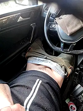 -The-Last- online show from 11/28/25, 01:03