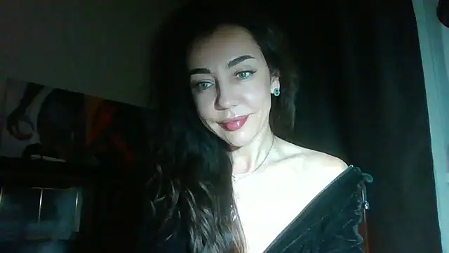 Snapshot of Fellaris chatting on 12/05/25, 02:47 Fellaris online show from 12/05/25, 02:47