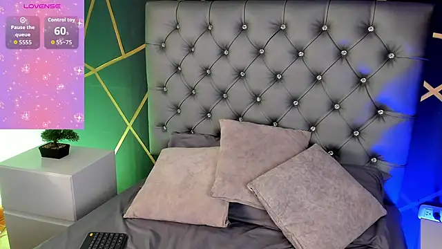 GabrielaSuarez  online show from 03/19/26, 07:40