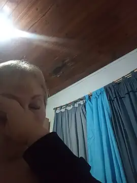 SexyMilf1211 online show from 06/06/26, 11:04