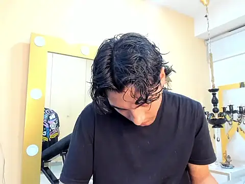 MattFiore online show from 12/20/25, 07:10