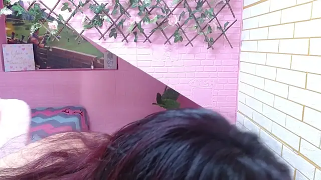 maurakloss303av online show from 11/24/25, 09:03