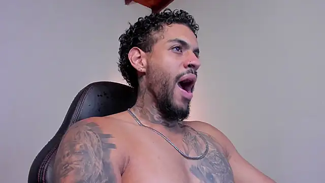 LuigiVitale 1 online show from 02/13/26, 01:12