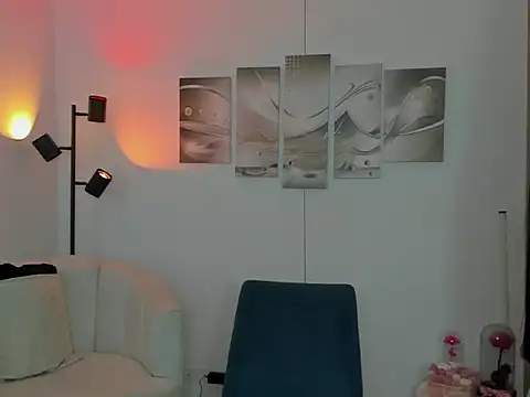 haileyflorez  online show from 02/10/26, 04:55