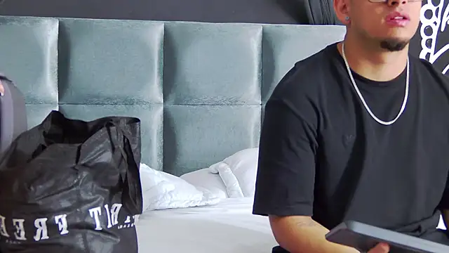 Kamie SebasDolce online show from 04/12/26, 02:55