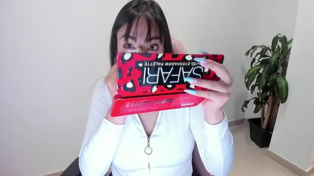 SOFIA SWEETT22 online show from 03/06/26, 02:13