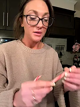 Ayybaebay online show from 12/17/25, 05:57