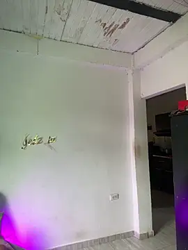 Isabella Hillss online show from 02/01/26, 05:11