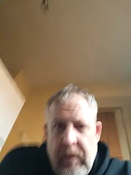 Snapshot of Mikey40wv chatting on 02/28/26, 04:41 Mikey40wv online show from 02/28/26, 04:41