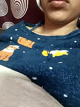 Snapshot of Neethu90 chatting on 12/17/25, 06:36 Neethu90 online show from 12/17/25, 06:36