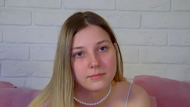 TinnaBurton online show from 07/01/26, 04:07