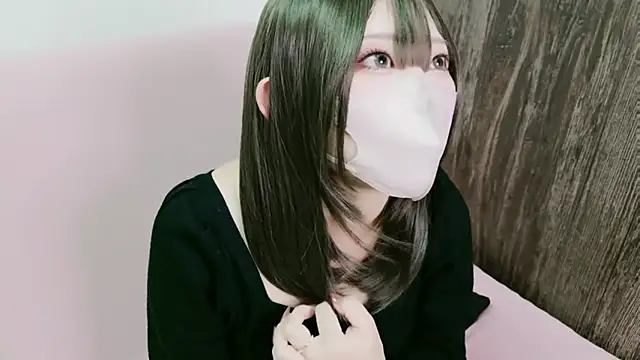 Snapshot of milkchan22 chatting on 12/02/25, 12:54 milkchan22 online show from 12/02/25, 12:54