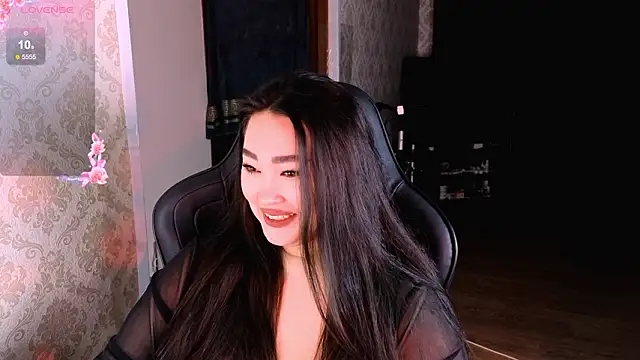 Emma Uilson online show from 03/05/26, 06:15