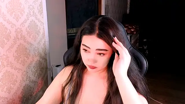 Emma Uilson online show from 07/28/26, 07:39