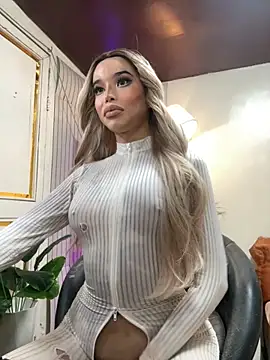 Snapshot of _SandraHornball_ chatting on 11/30/25, 11:09 SandraHornball online show from 11/30/25, 11:09