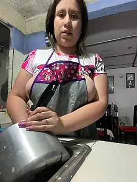 Scarlett Noire outdoors online show from 11/23/25, 07:02