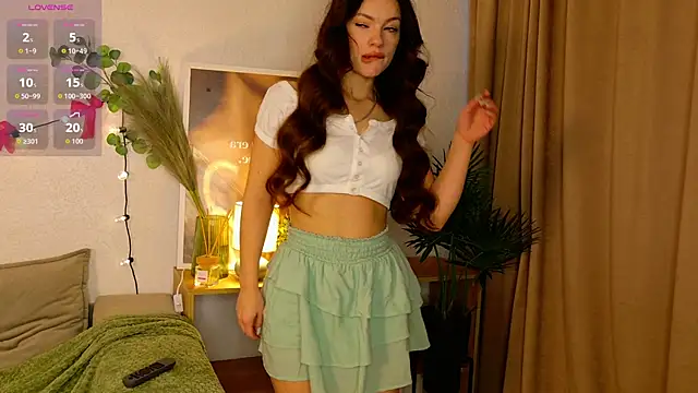 Taylla Nouell online show from 12/21/25, 07:26