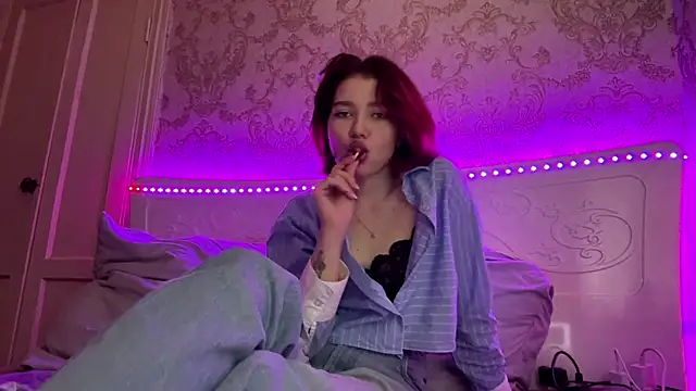 DanaeMccrory online show from 11/16/25, 01:39