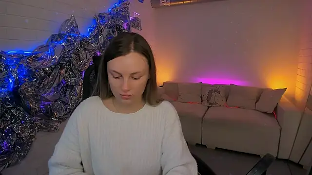 SandraLindsey online show from 11/25/25, 09:42