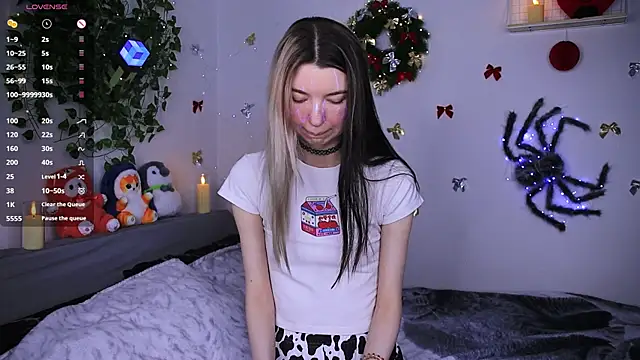 Emmie shy online show from 12/20/25, 01:07