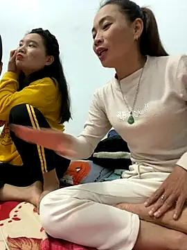 pitty mymi online show from 12/02/25, 05:19