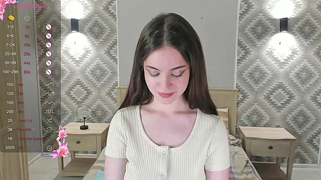 luxe girl online show from 03/22/26, 07:17