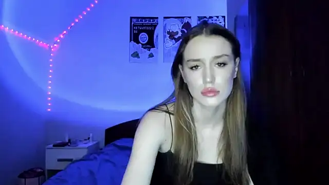 tinyglow online show from 02/14/26, 10:06