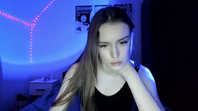 tinyglow online show from 03/24/26, 10:15