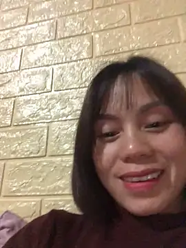 Trangbabylove online show from 03/12/26, 10:27