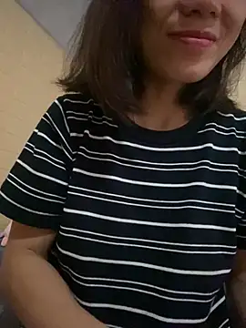 Snapshot of Trangbabylove chatting on 07/10/26, 03:33 Trangbabylove online show from 07/10/26, 03:33