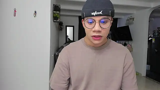 MarcoKostov online show from 11/26/25, 10:22