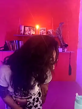 Snapshot of Melinerd chatting on 02/04/26, 05:19 Melinerd online show from 02/04/26, 05:19