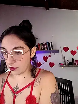 Snapshot of Melinerd chatting on 02/17/26, 05:08 Melinerd online show from 02/17/26, 05:08