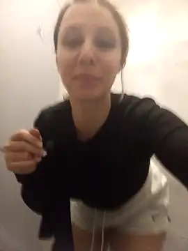 cleopatravodos online show from 11/21/25, 05:33