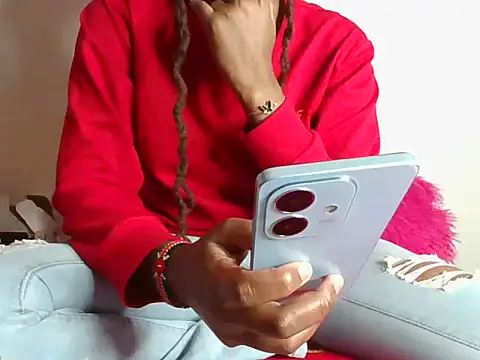 Snapshot of Naughtybadgal chatting on 11/18/25, 09:36 Naughtybadgal online show from 11/18/25, 09:36