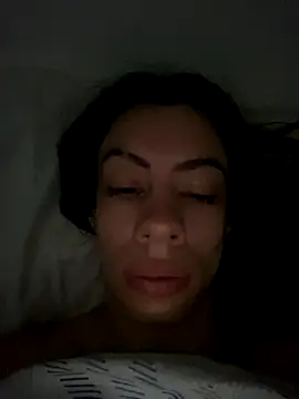 Snapshot of putit4444 chatting on 11/24/25, 12:49 putit4444 online show from 11/24/25, 12:49