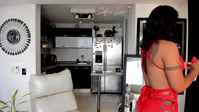 sofiasexhot online show from 02/14/25, 01:51
