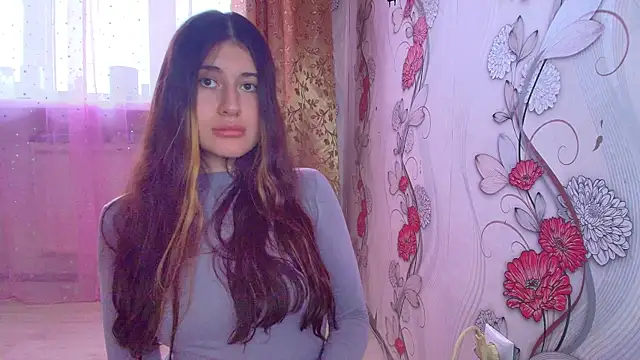 KristinaScott online show from 11/26/25, 12:17